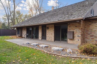 17825 Brigham Trail, Wayzata, MN 55391 - photo 5