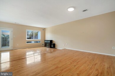 7524 Clemson Ct unit 84, Manassas, VA 20109 - photo 4