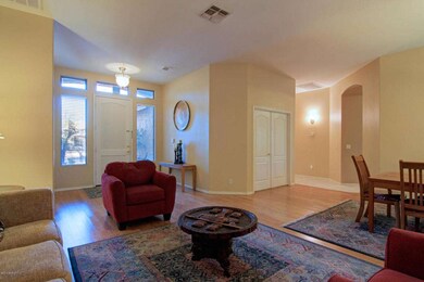 LivingRm_0037