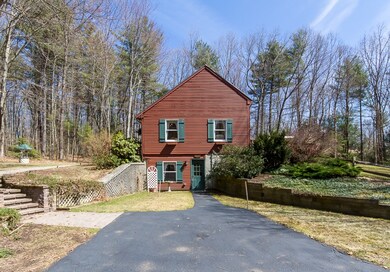 279 Wilsons Crossing Rd, Auburn, NH 03032 - photo 3