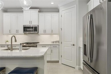 2194 Marquesa Cir, Naples, FL 34112 - photo 5