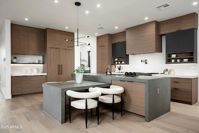 1831 E Palmaire Ave, Phoenix, AZ 85020 - photo 7