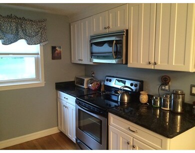 2 Elizabeth Ct, Saugus, MA 01906 - photo 6