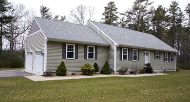 39 Cross Rd, Rochester, MA 02770 - photo 4
