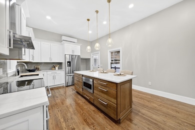 10 Grant St, Dorchester, MA 02125 - photo 6