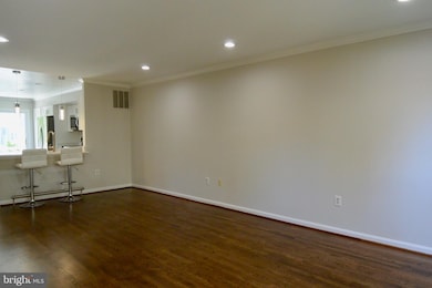 12848 Mill Brook Ct, Woodbridge, VA 22192 - photo 7