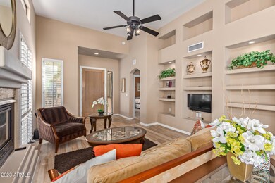 LIVING ROOM/ENTRY