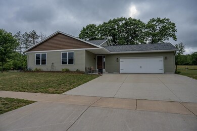 100 Donyell Dr, Camp Douglas, WI 54618 - photo 4