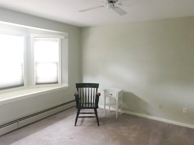 217 Longfellow Dr unit 17, Bethlehem, NH 03574 - photo 5