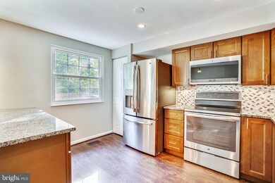 10625 Whiterock Ct, Laurel, MD 20723 - photo 4