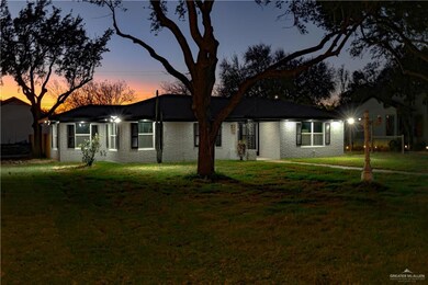 824 S Missouri Ave, Weslaco, TX 78596 - photo 2