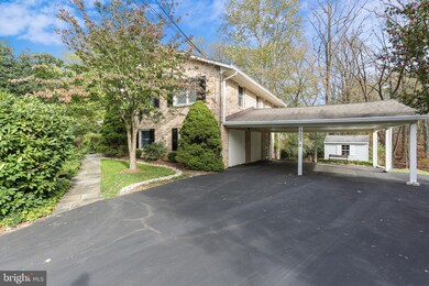 19005 Plummer Dr, Germantown, MD 20876 - photo 2