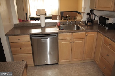 3825 El Camino Place unit 15, Alexandria, VA 22309 - photo 4