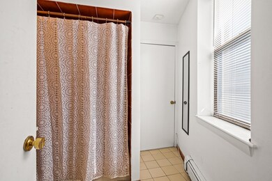 40 Lewis St unit 2, Boston, MA 02113 - photo 4