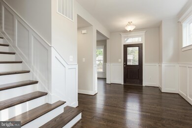 500 Valley Dr SE, Vienna, VA 22180 - photo 3