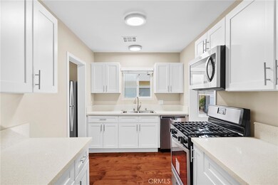 5318 Alhama Dr, Woodland Hills, CA 91364 - photo 7