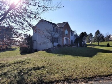 4858 Robin St, Coplay, PA 18037 - photo 3