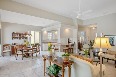 14_3563plumewaypalmbayflusa015_mls