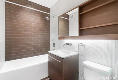 New York Plaza unit 9B, New York, NY 10004 - photo 7