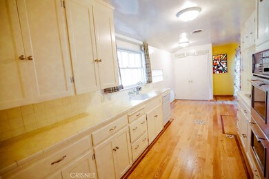 5009 Alhama Dr, Woodland Hills, CA 91364 - photo 4