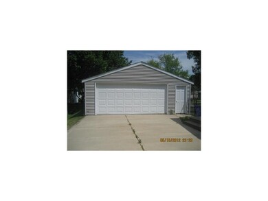 Garage.