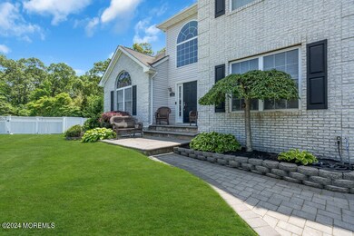 712 S Mehar Ct, Toms River, NJ 08753 - photo 7