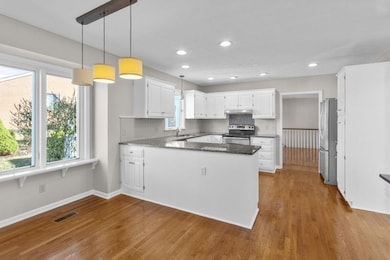 655 Greenwood St, Harrisonburg, VA 22801 - photo 6