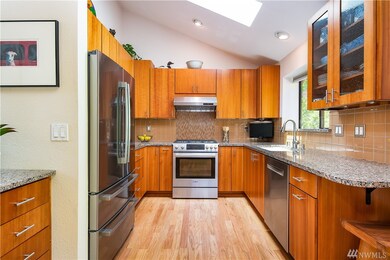 9825 234th St SW, Edmonds, WA 98020 - photo 5