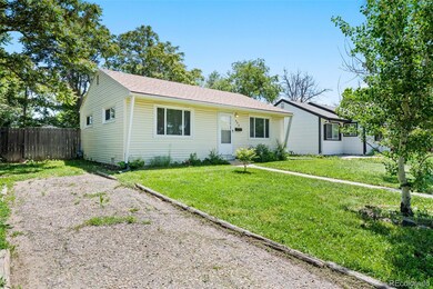 890 Kenton St, Aurora, CO 80010 - photo 2