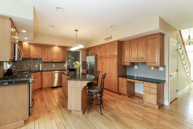 Kitchen-6894872