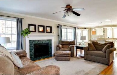 87 Main St, Upton, MA 01568 - photo 5