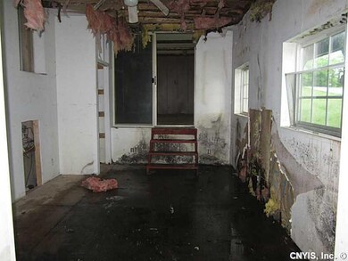 Foyer.