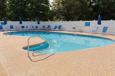 146 W Grand Ave unit 29, Old Orchard Beach, ME 04064 - photo 3