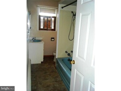 644 E 4th St, Boyertown, PA 19512 - photo 6