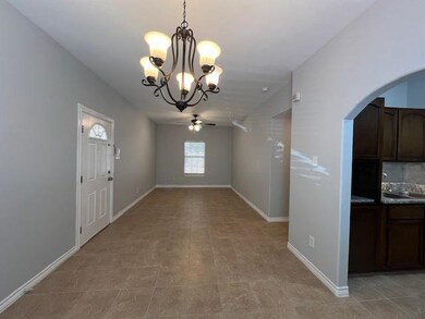 The Colonnade Village Condominiums unit 14, Laredo, TX 78041 - photo 7