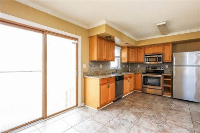 1601 Trinity Garden Cir, Clemmons, NC 27012 - photo 5