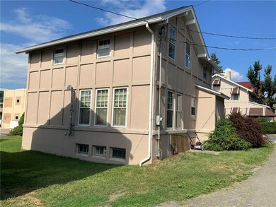 100 W Bertsch St, Lansford, PA 18232 - photo 4