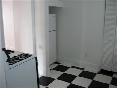 2520 Hopkins St unit D, Houston, TX 77006 - photo 5