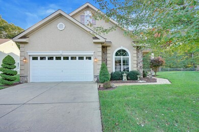 6 Sunningdale Ct Jackson NJ-large-001-24