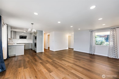 1802 NE Windermere Dr, Bremerton, WA 98310 - photo 5