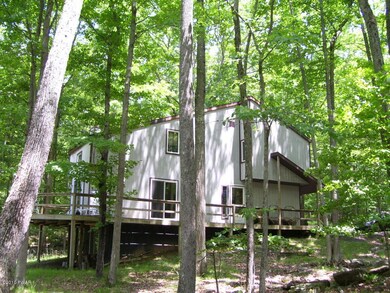 197 E Shore Dr, Hawley, PA 18428 - photo 2