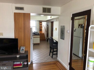 914 W Lancaster Ave unit A, Bryn Mawr, PA 19010 - photo 4