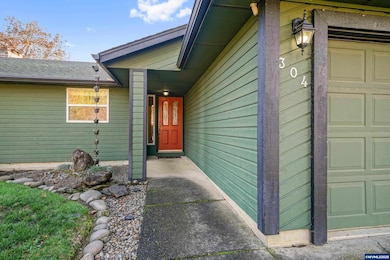 304 NW 5th St, Sublimity, OR 97385 - photo 6