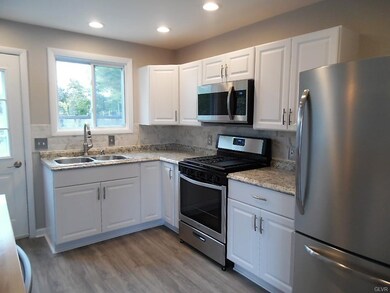 230 Ohio Ave, Whitehall, PA 18052 - photo 6