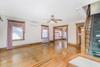 191 Drake Ave, Staten Island, NY 10314 - photo 5