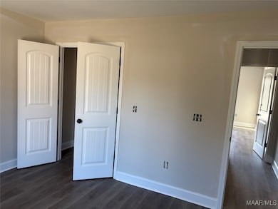 122 Carr St, Tallassee, AL 36078 - photo 4