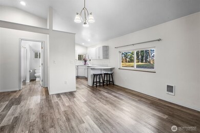 12024 Hillcrest Dr SE, Yelm, WA 98597 - photo 5