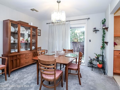 252 Timber Ridge Dr unit 9252, Staten Island, NY 10306 - photo 7