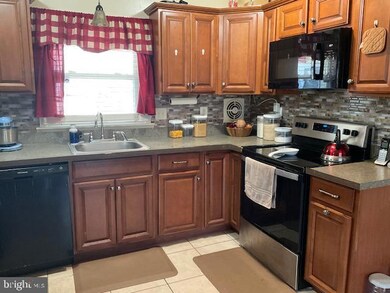 12 Berkshire Ln, Willingboro, NJ 08046 - photo 7