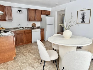 449 N Saint Bernard Dr unit 451, de Pere, WI 54115 - photo 5